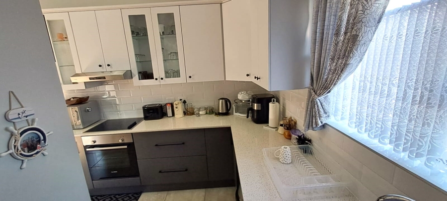 2 Bedroom Property for Sale in Fountains Estate Eastern Cape